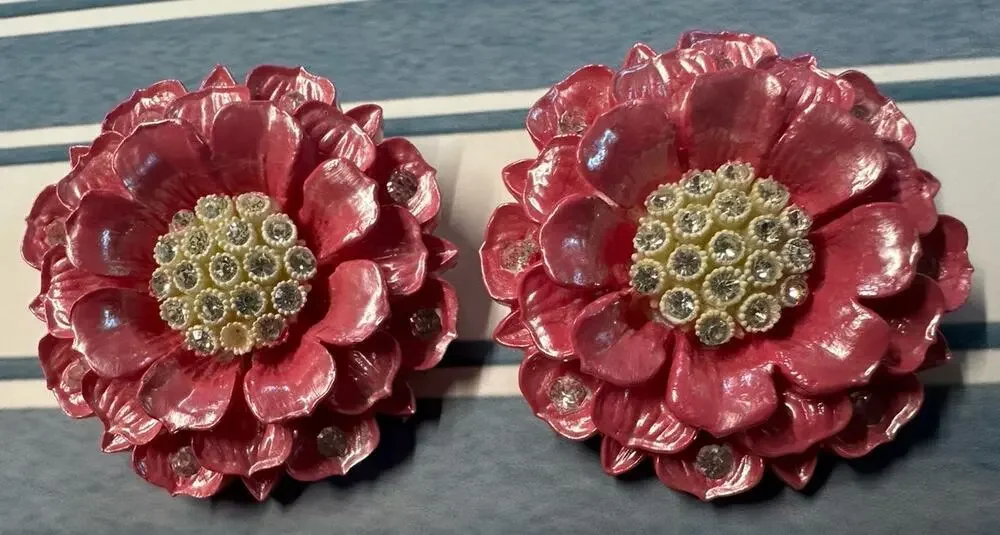 Vintage Jewelry Clip Earrings Hot Pink Clear Crystals